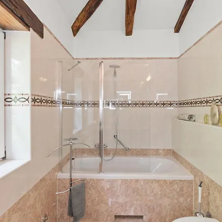 Villa Karim With Private Pool And Bbq