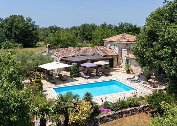 Karim With Private Pool And Bbq * Jehnići