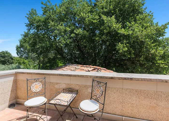 Karim With Private Pool And Bbq